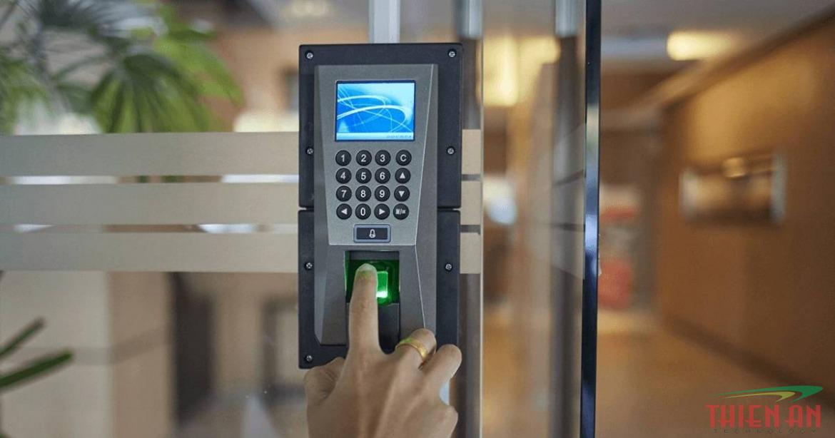 Giới thiệu về hệ thống kiểm soát vào ra